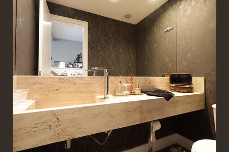Apartamento à venda com 223m², 3 quartos e 4 vagasLavabo