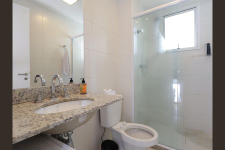 Apartamento à venda com 223m², 3 quartos e 4 vagasBanheiro da Suíte 1