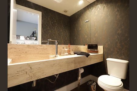 Apartamento à venda com 223m², 3 quartos e 4 vagasLavabo