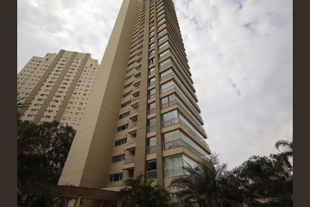 Apartamento à venda com 223m², 3 quartos e 4 vagasFachada