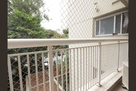 Apartamento à venda com 223m², 3 quartos e 4 vagasVaranda