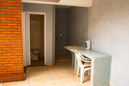 Casa à venda com 120m², 3 quartos e 2 vagasQuintal