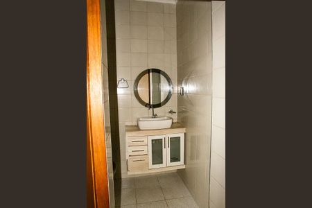 Casa à venda com 120m², 3 quartos e 2 vagasBanheiro da Suíte 1