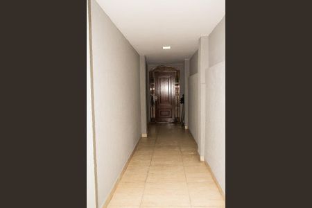 Casa à venda com 120m², 3 quartos e 2 vagasCorredor