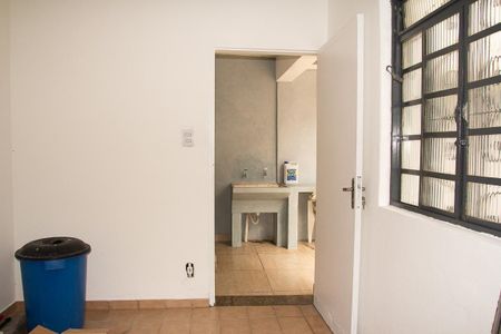 Casa à venda com 120m², 3 quartos e 2 vagasQuarto de Serviço