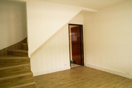 Sala de casa à venda com 3 quartos, 120m² em Vila Celeste, São Paulo