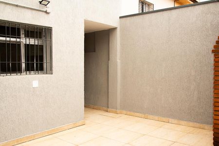 Casa à venda com 120m², 3 quartos e 2 vagasQuintal