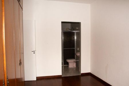 Casa à venda com 120m², 3 quartos e 2 vagasSuite 3
