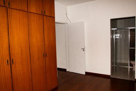 Casa à venda com 120m², 3 quartos e 2 vagasSuite 3