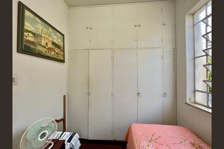 Casa à venda com 480m², 5 quartos e 2 vagas