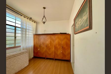 Casa à venda com 480m², 5 quartos e 2 vagas