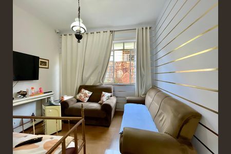 Casa à venda com 480m², 5 quartos e 2 vagas