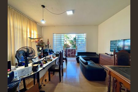 Casa à venda com 480m², 5 quartos e 2 vagas