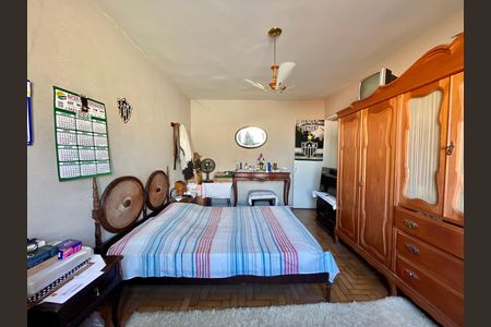 Casa à venda com 480m², 5 quartos e 2 vagas
