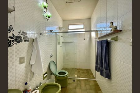 Casa à venda com 480m², 5 quartos e 2 vagas