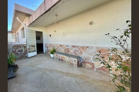 Casa à venda com 480m², 5 quartos e 2 vagas
