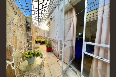 Casa à venda com 480m², 5 quartos e 2 vagas