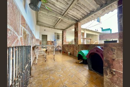 Casa à venda com 480m², 5 quartos e 2 vagas