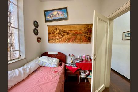 Casa à venda com 5 quartos, 480m² em Santa Tereza, Belo Horizonte