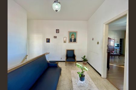 Casa à venda com 480m², 5 quartos e 2 vagas