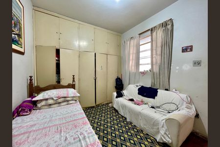 Casa à venda com 480m², 5 quartos e 2 vagas