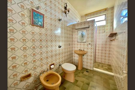 Casa à venda com 480m², 5 quartos e 2 vagas