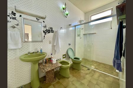 Casa à venda com 480m², 5 quartos e 2 vagas