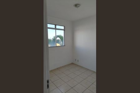 Sala de apartamento para alugar com 2 quartos, 45m² em Shopping Park, Uberlândia