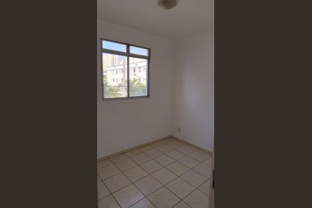 Sala de apartamento para alugar com 2 quartos, 45m² em Shopping Park, Uberlândia