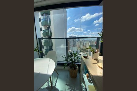 Apartamento à venda com 30m², 1 quarto e sem vagaVaranda