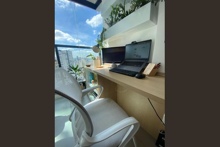 Apartamento à venda com 30m², 1 quarto e sem vagaVaranda