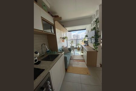 Cozinha de apartamento para alugar com 1 quarto, 29m² em Chácara Inglesa, São Paulo