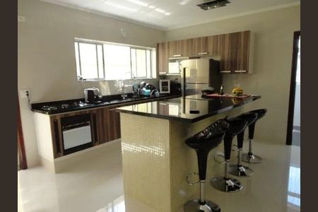 Casa à venda com 3 quartos, 580m² em Lauzane Paulista, São Paulo