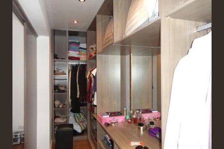 Casa à venda com 3 quartos, 580m² em Lauzane Paulista, São Paulo