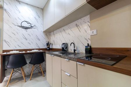Apartamento para alugar com 32m², 1 quarto e sem vagaSala e Cozinha