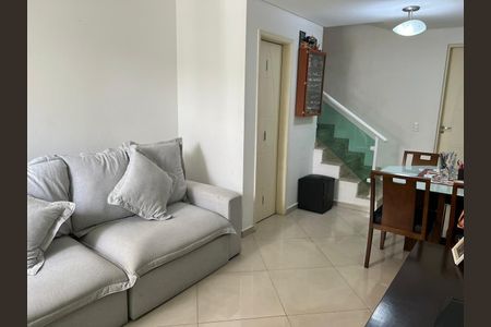 Casa à venda com 2 quartos, 70m² em Chora Menino, São Paulo