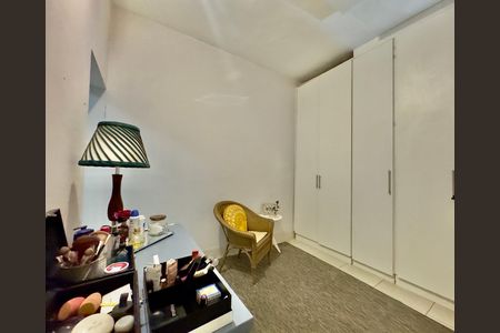 Casa à venda com 7 quartos, 420m² em Cidade Nova, Belo Horizonte