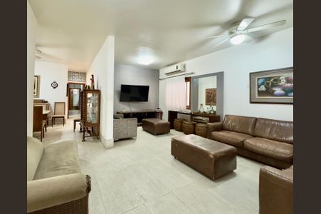 Casa à venda com 7 quartos, 420m² em Cidade Nova, Belo Horizonte