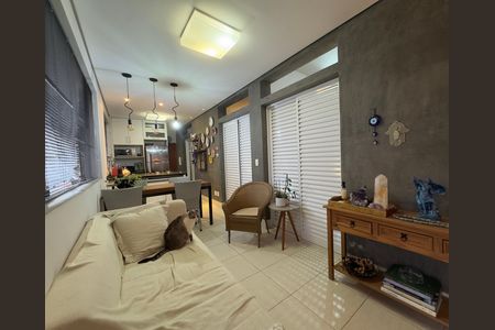 Casa à venda com 7 quartos, 420m² em Cidade Nova, Belo Horizonte