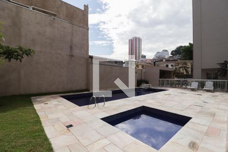 Apartamento à venda com 42m², 2 quartos e 1 vaga Apartamento à venda com 42m², 2 quartos e 1 vagaÁrea comum - Piscina