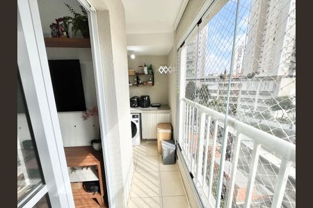 Apartamento à venda com 42m², 2 quartos e 1 vaga Apartamento à venda com 42m², 2 quartos e 1 vagaVaranda