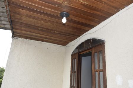 Casa para alugar com 100m², 2 quartos e 1 vagaSacada