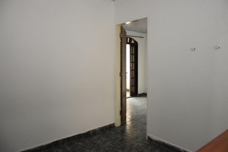 Casa para alugar com 100m², 2 quartos e 1 vagaSala