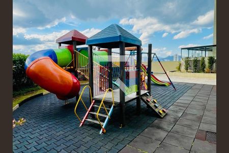 Apartamento para alugar com 76m², 3 quartos e 1 vagaÁrea comum - Playground
