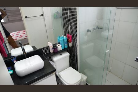 Apartamento para alugar com 76m², 3 quartos e 1 vagaBanheiro da Suíte 1