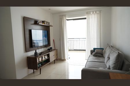 Apartamento para alugar com 76m², 3 quartos e 1 vagaSala
