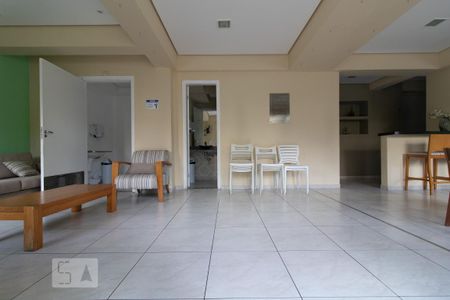 Apartamento para alugar com 76m², 3 quartos e 1 vagaÁrea comum - Salão de festas