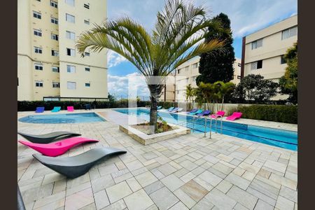 Apartamento para alugar com 76m², 3 quartos e 1 vagaÁrea comum - Piscina