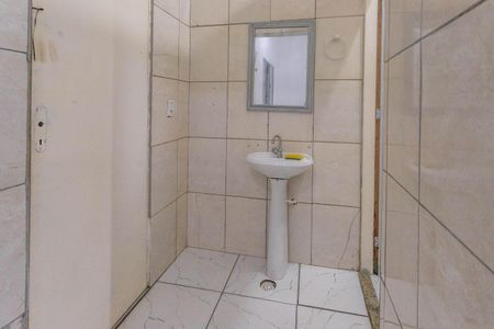 Banheiro  de casa para alugar com 1 quarto, 32m² em Campanário, Diadema