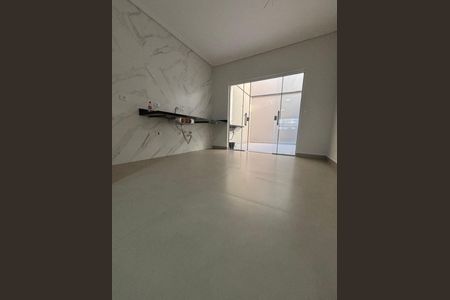 Casa à venda com 3 quartos, 130m² em Vila Pauliceia, São Paulo